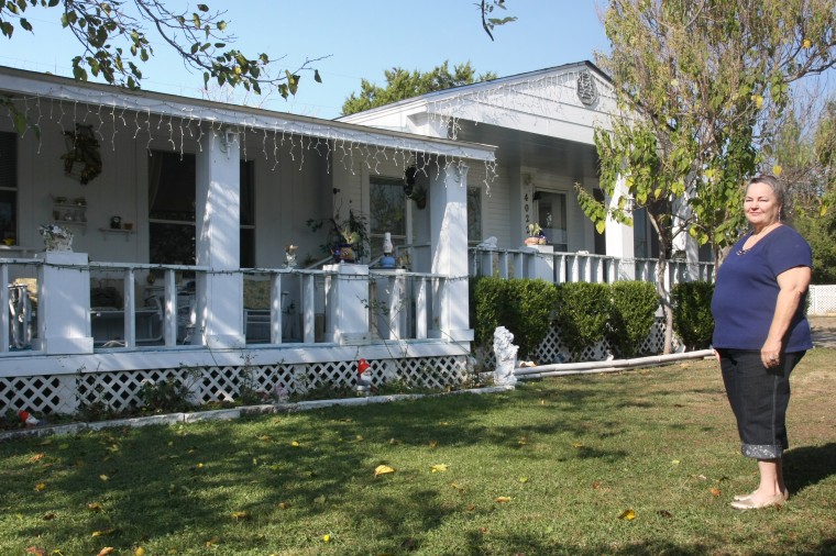 Debate Over Mobile Homes in Heights